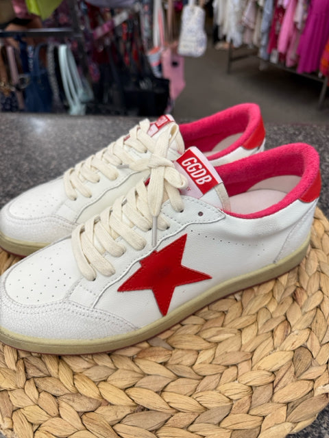 New with Tag Golden Goose White Red Trim Size 10.5 Designer Sneaker