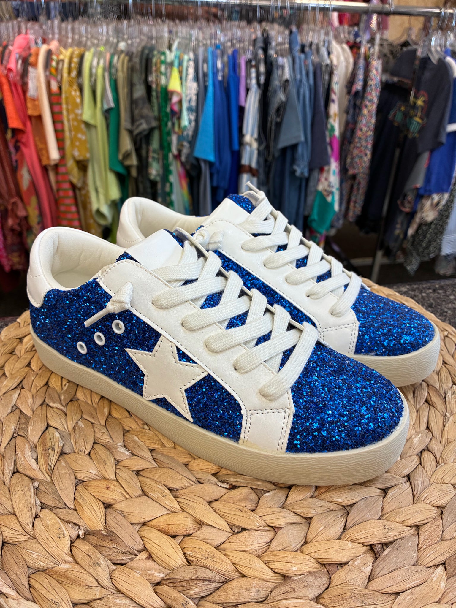 New  Without Tag Camel Threads Blue sparkle White Size 7 Designer Sneaker