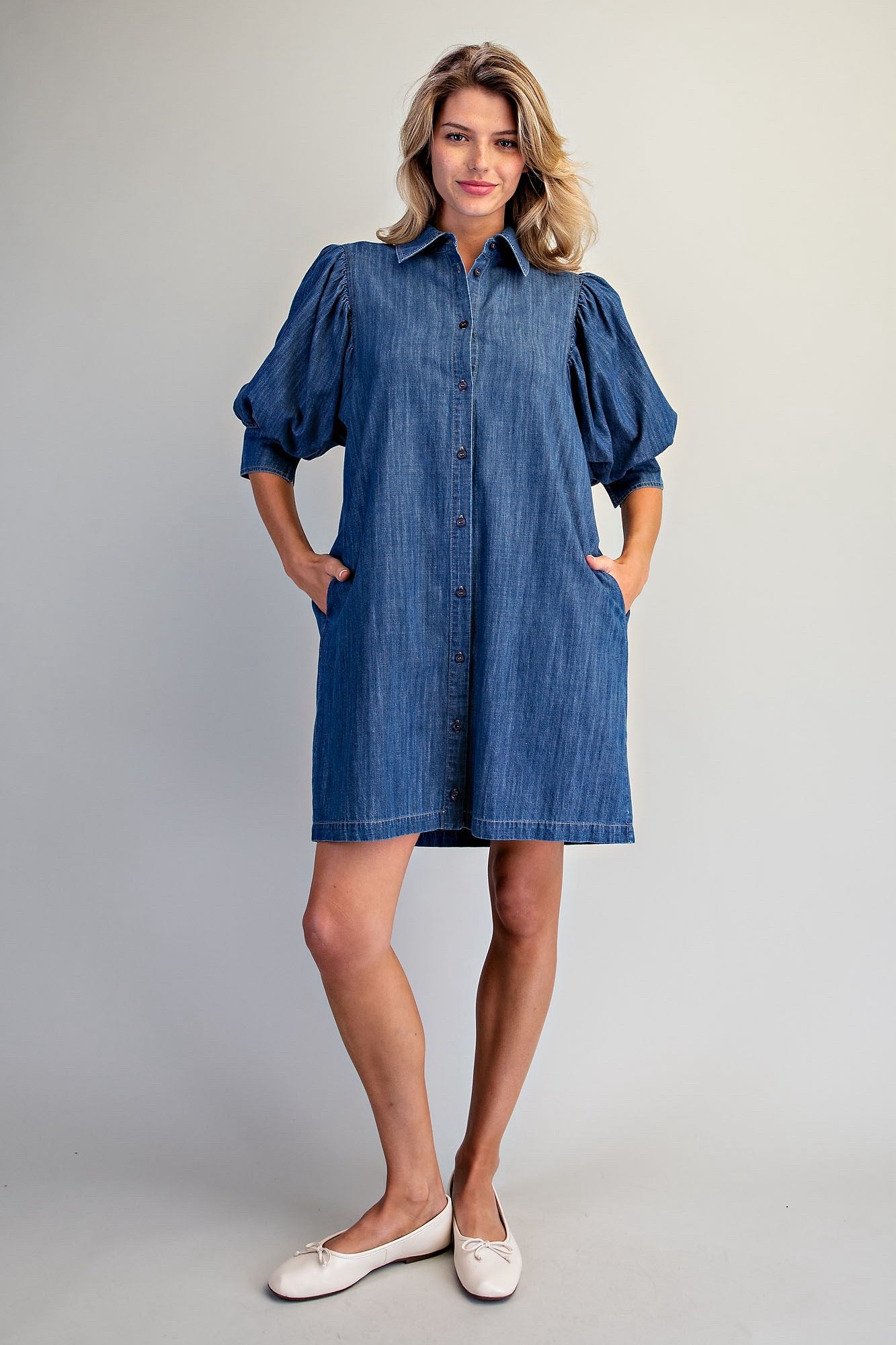 New EE:SOME Denim Size Small Short Sleeve Dress
