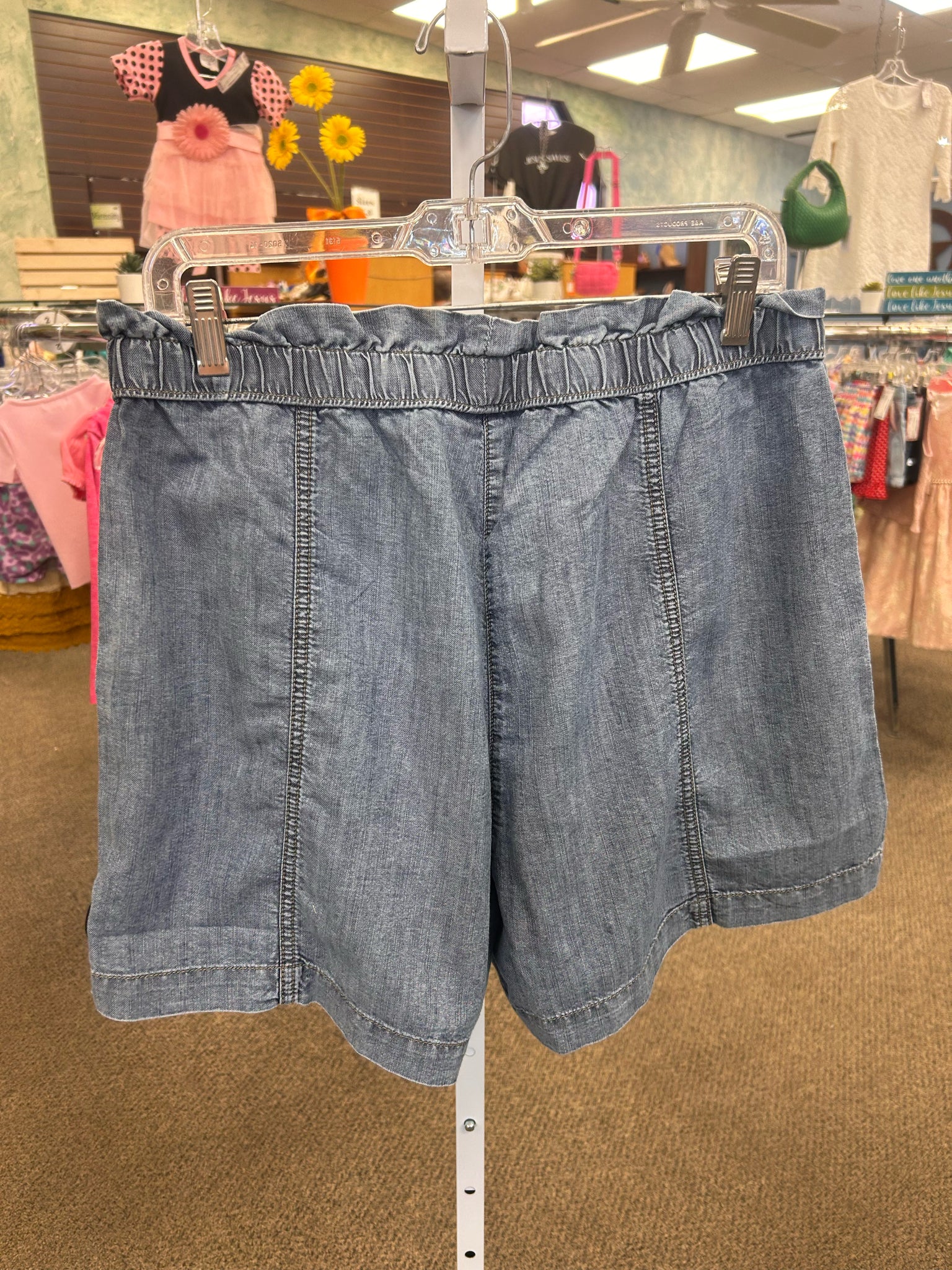 New with Tag ARIAT Denim Size 10 Shorts