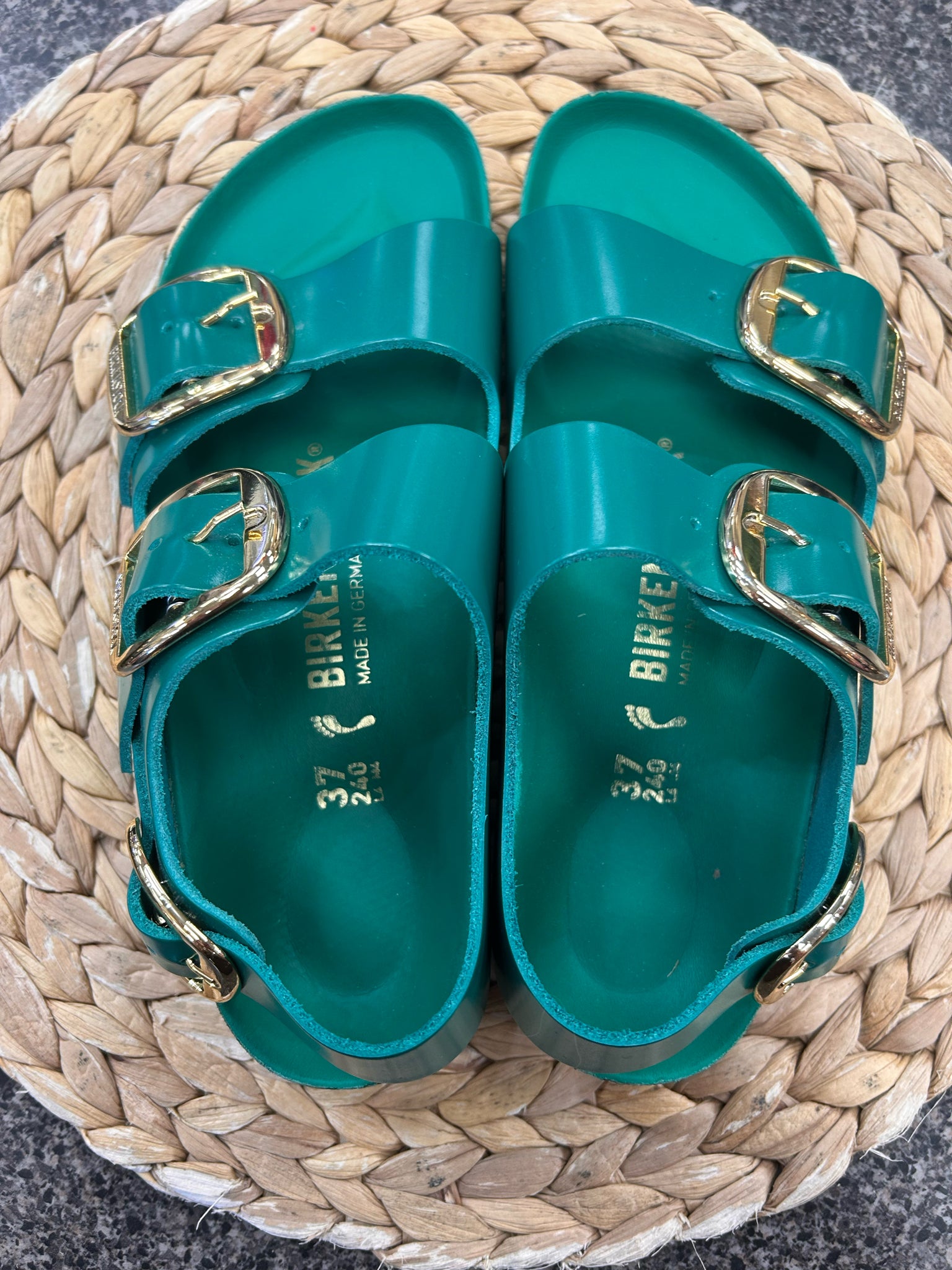 Pre-owned BIRKENSTOCK Green Gold Size 6 Designer Sandal