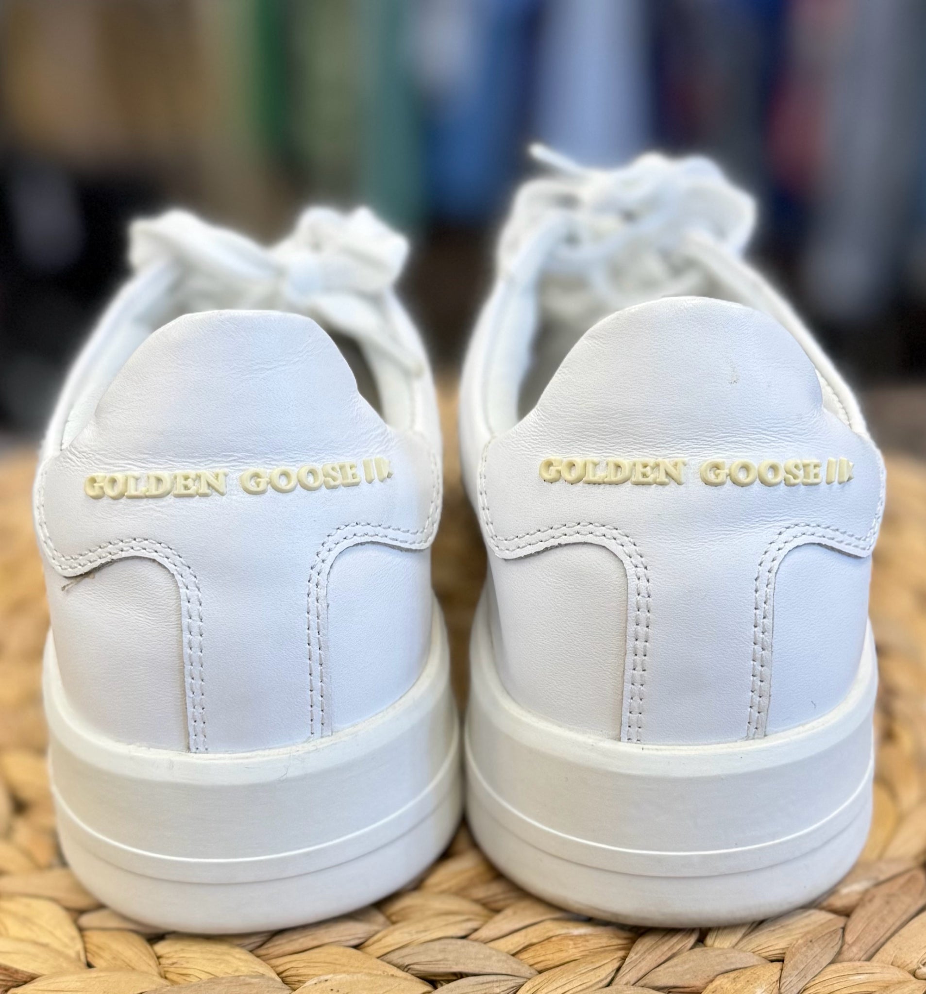 Pre-owned Golden Goose White Size 9 Designer Sneaker