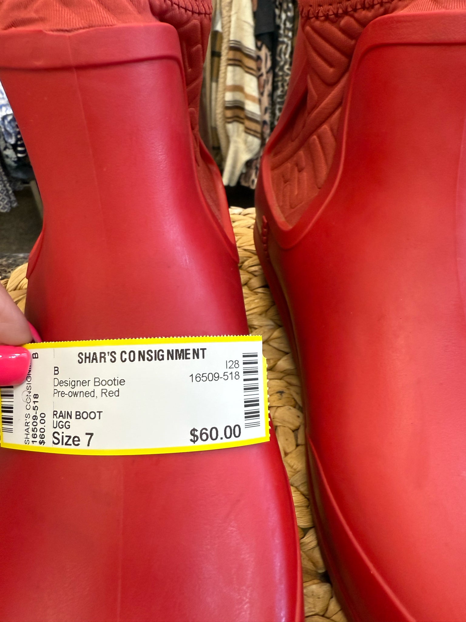Pre-owned UGG Red Size 7 Designer Bootie
