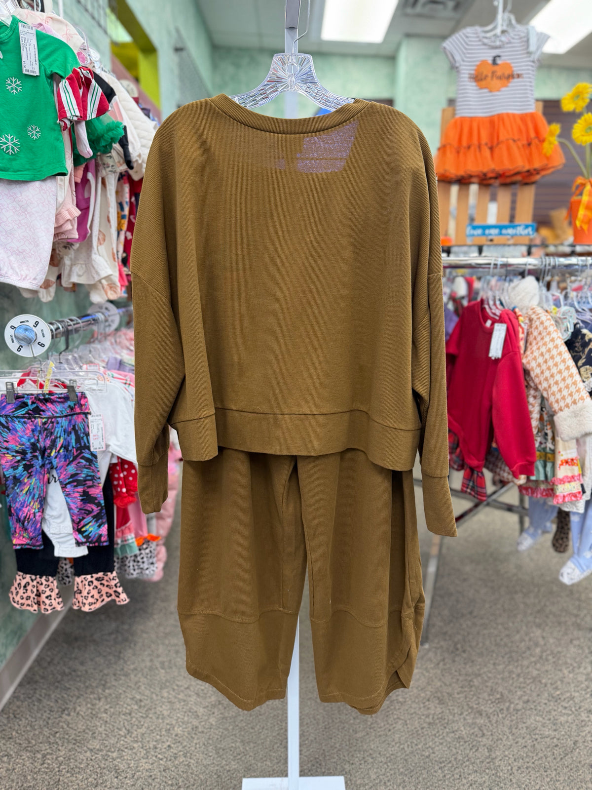 New with Tag LULAROE Brown Dr Size 12/14 Long Sleeve PantSet