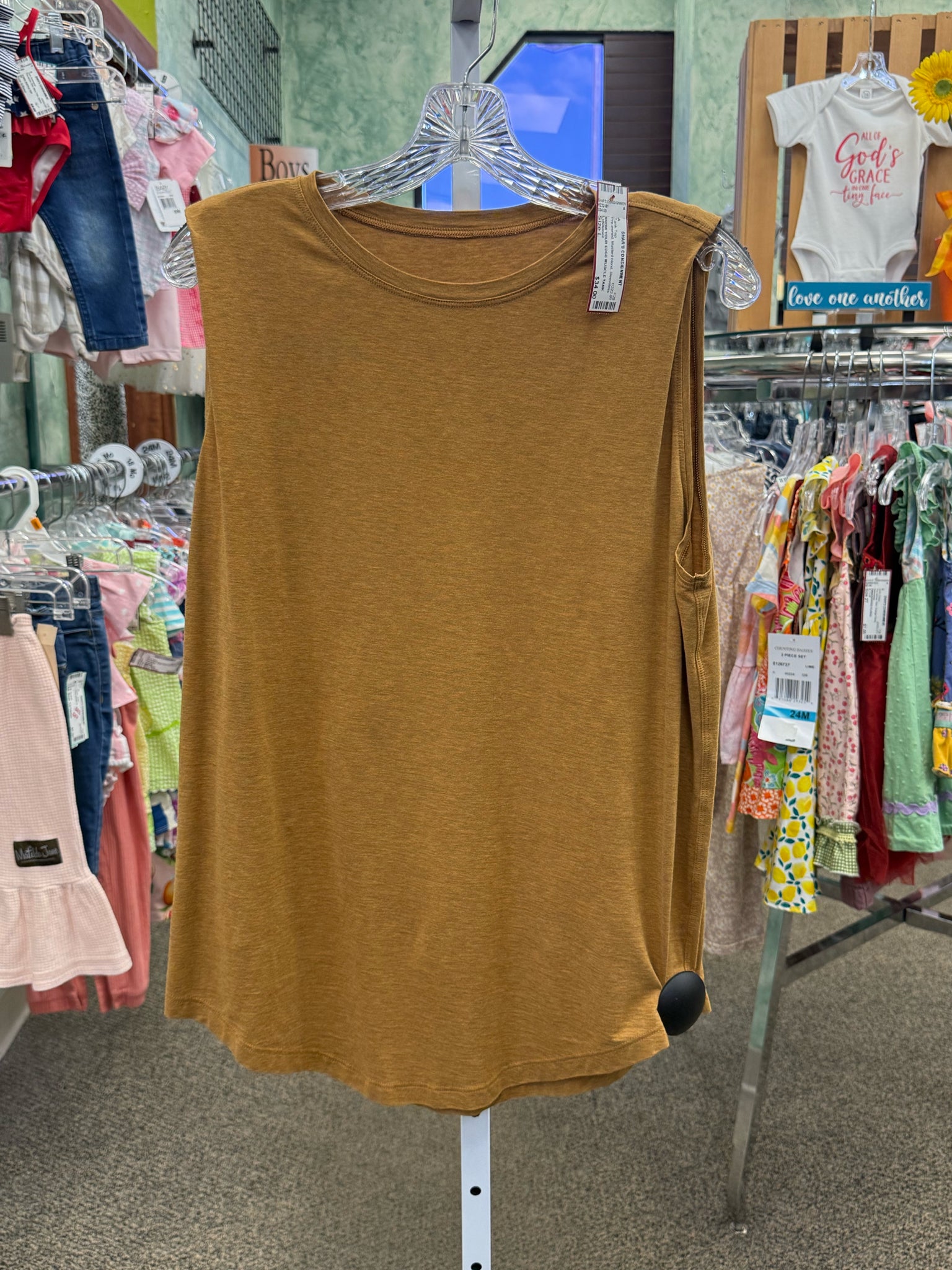 Pre-owned Lululemon Mustard blend Size L Sleeveless Tank Top
