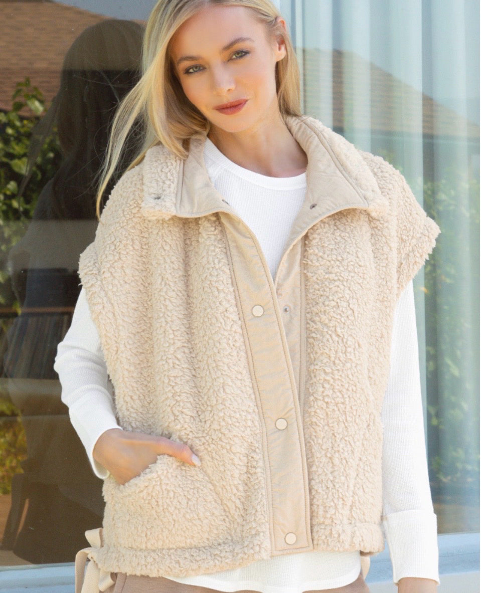 New Zenana Cream Size S/M Vest