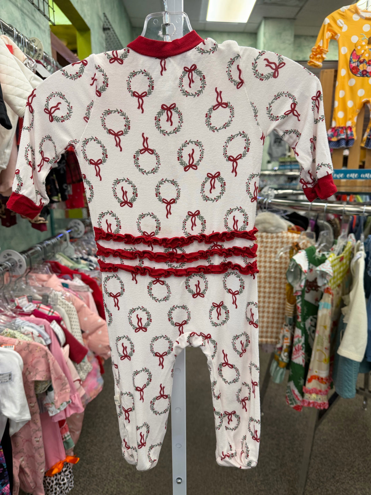Pre-owned MILKBERRY White Red Trim Size 3/6 MO Long Sleeve Feet Jumper