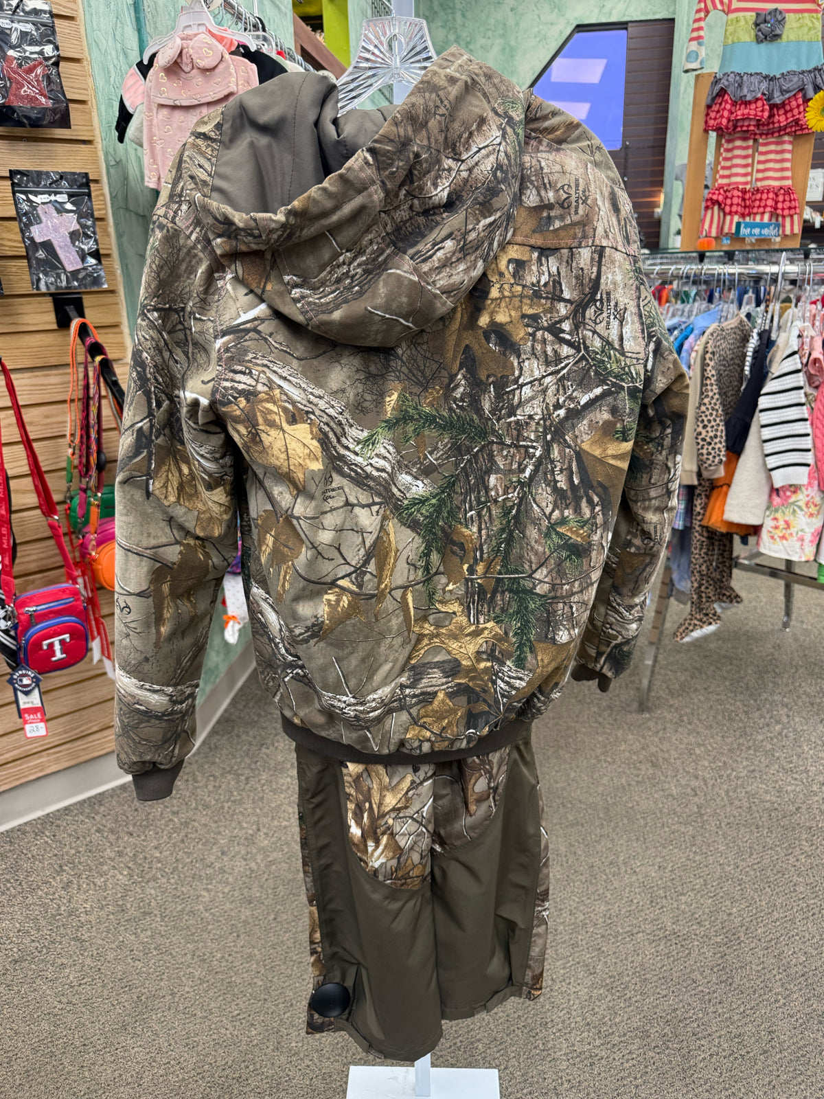 Pre-owned GAME WINNER Camouflage Dr Size 6 Long Sleeve PantSet