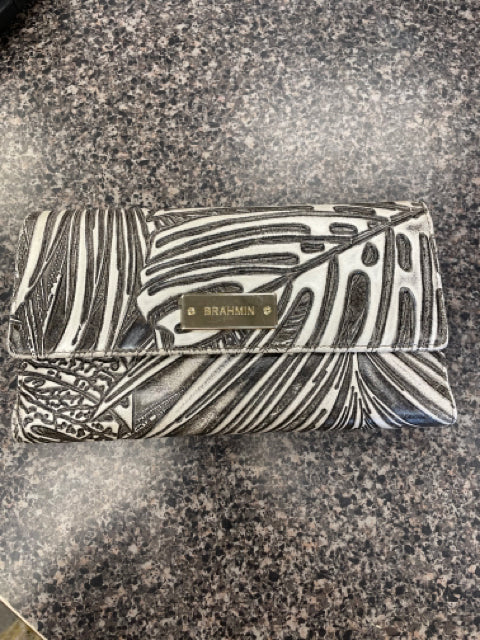 Pre-owned BRAHMIN Black stripe White Designer Wallet