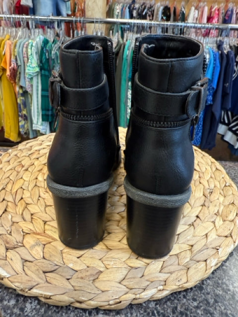 Pre-owned GB Black Size 8 Bootie