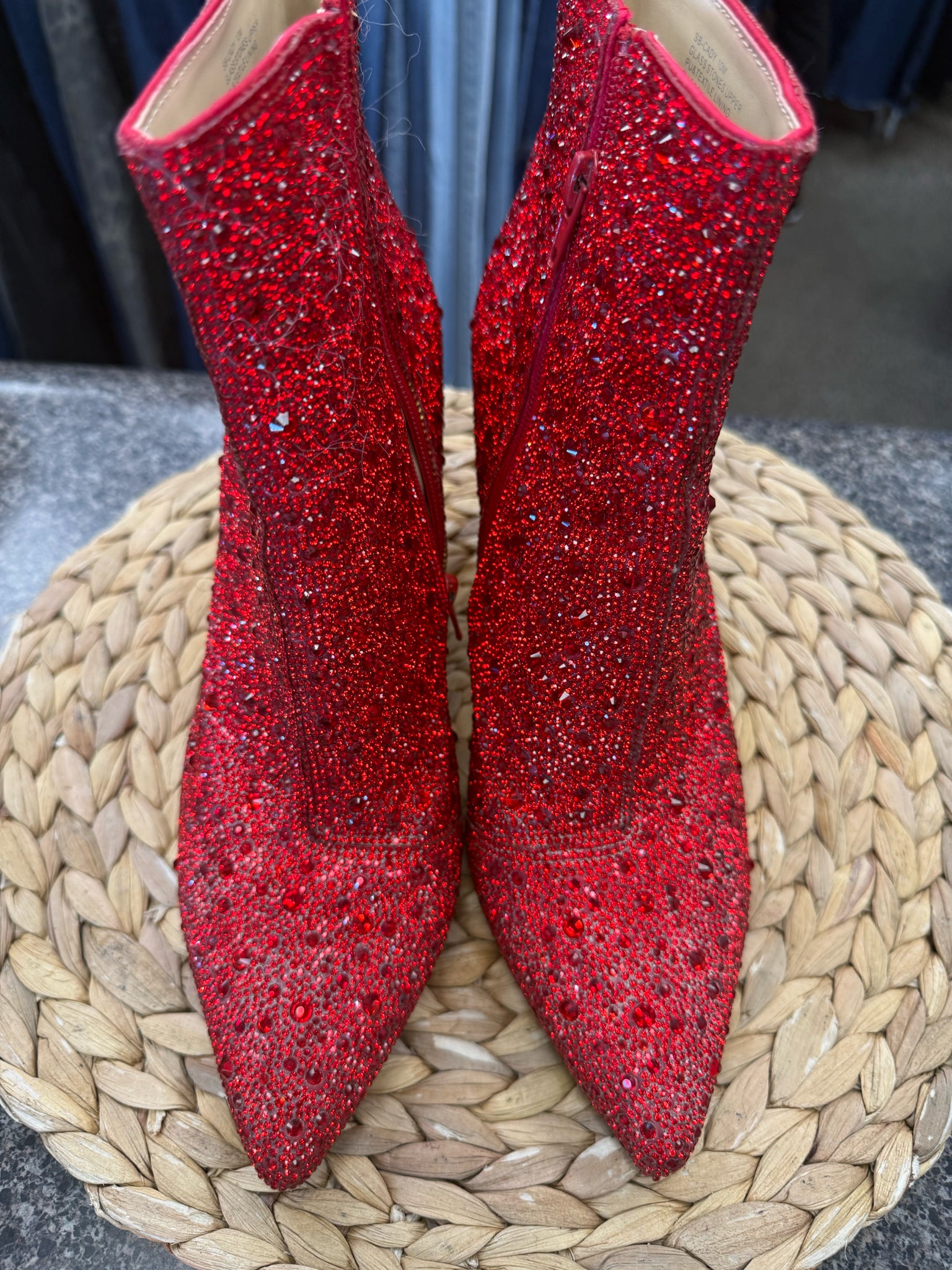 Pre-owned BETSEY JOHNSON RED SPARKLE Size 10 Designer Bootie