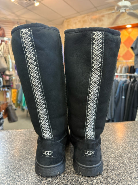 Pre-owned UGG Black Gray Trim Size 8 Designer Boot