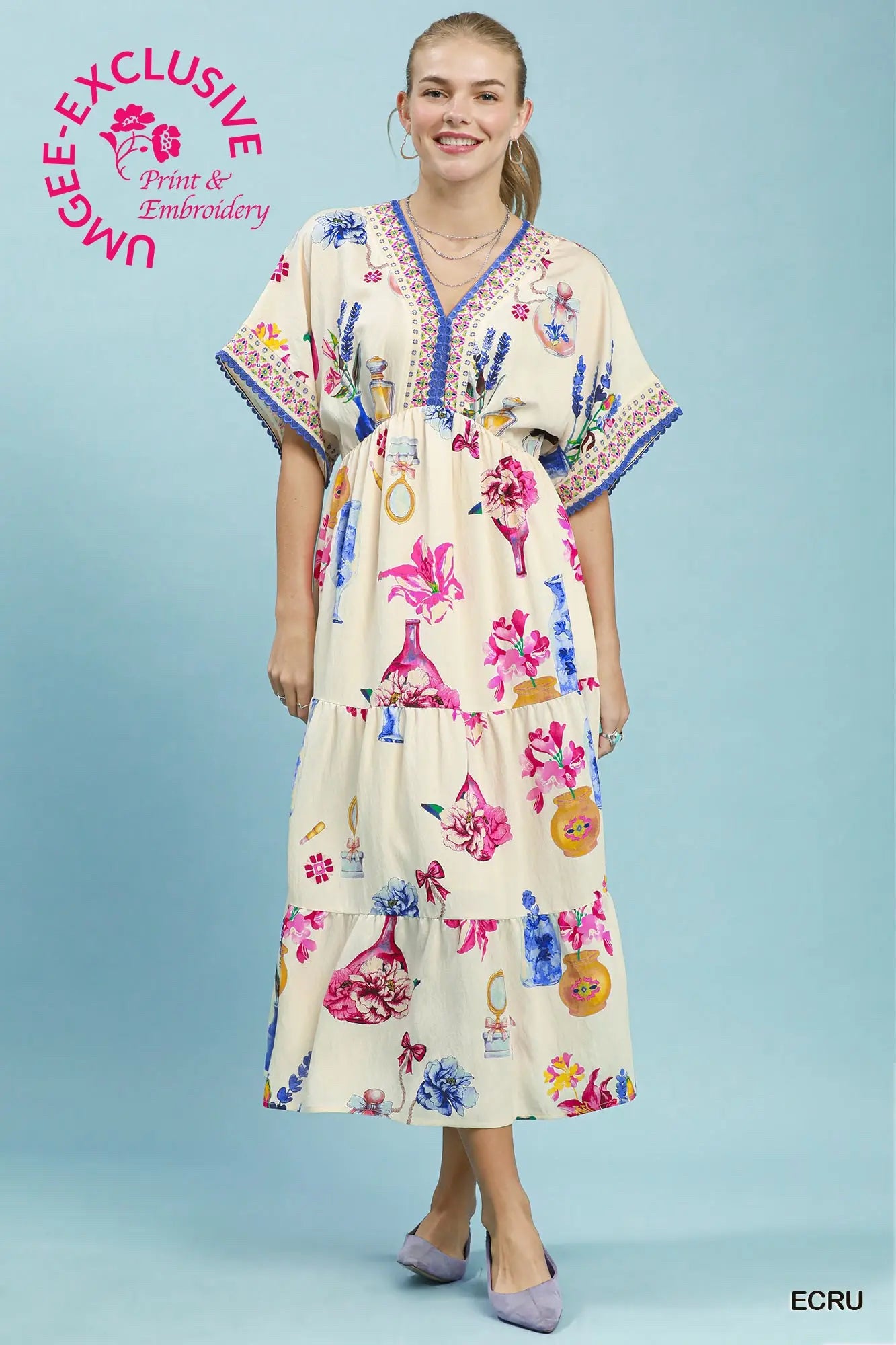New UMGEE Cream Blue Print Size Small Short Sleeve Dress