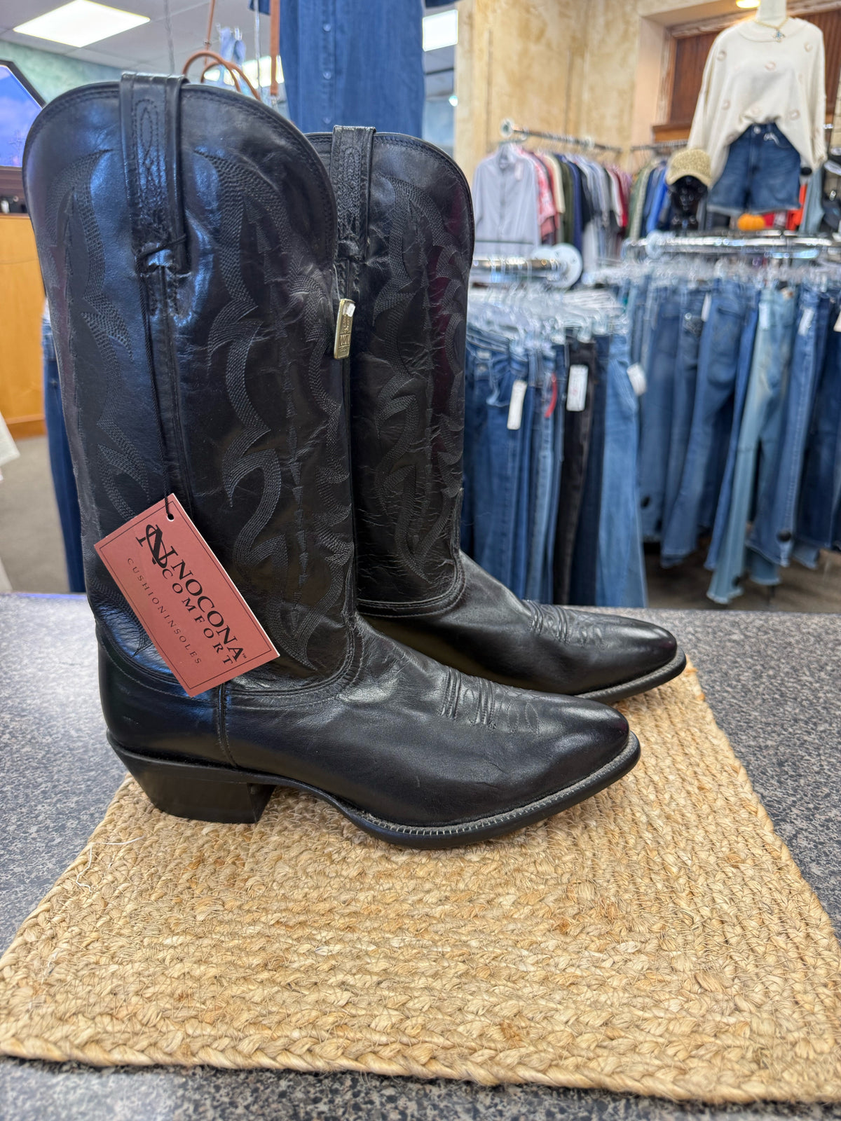New with Tag NOCONA Black SHOE SIZE 10.5 Mens Designer Boot