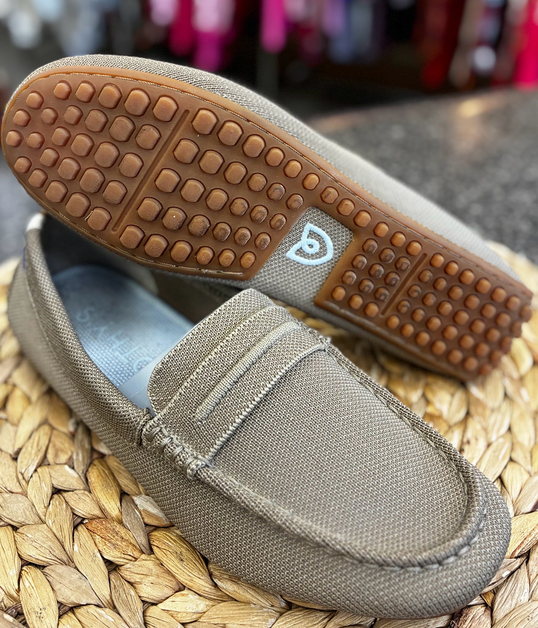 Pre-owned ROTHY'S DARK TAN Size 7.5 Designer Shoe