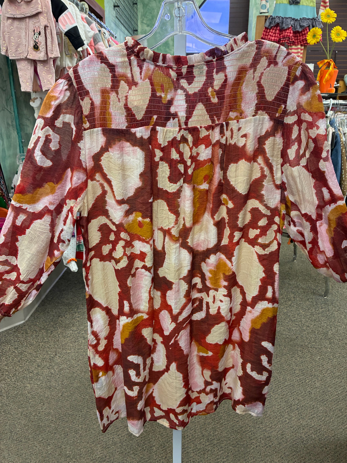 New with Tag YEST Wine print Cream Size 8 Long Sleeve Dress