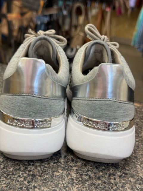 Pre-owned MICHAEL KORS Light gray clear Size 9 Designer Sneaker