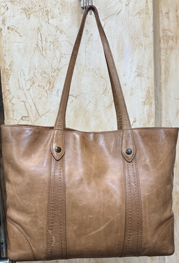Pre-owned FRYE Tan Shoulder Designer Purse