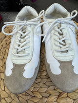 Pre-owned TORY BURCH Cream Tan Size 8 Designer Sneaker