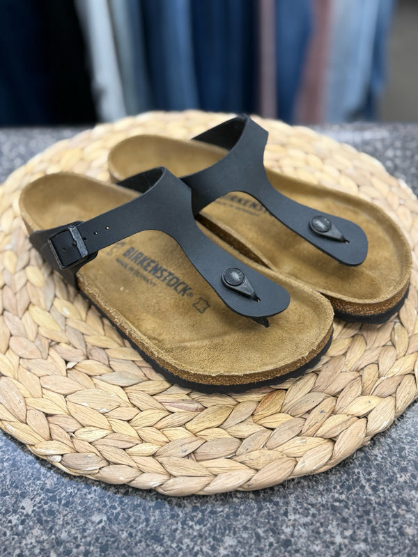 New with Tag BIRKENSTOCK Black Size 6 Designer Sandal