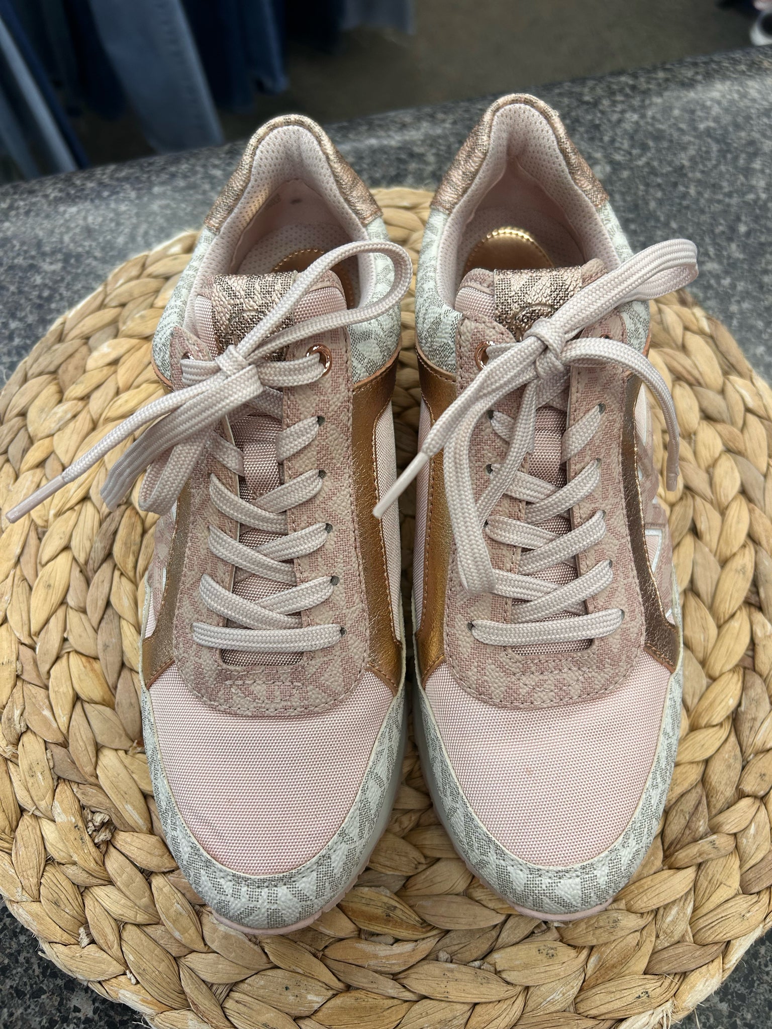 Pre-owned MICHAEL KORS Rose gold Pink Size 7.5 Designer Sneaker