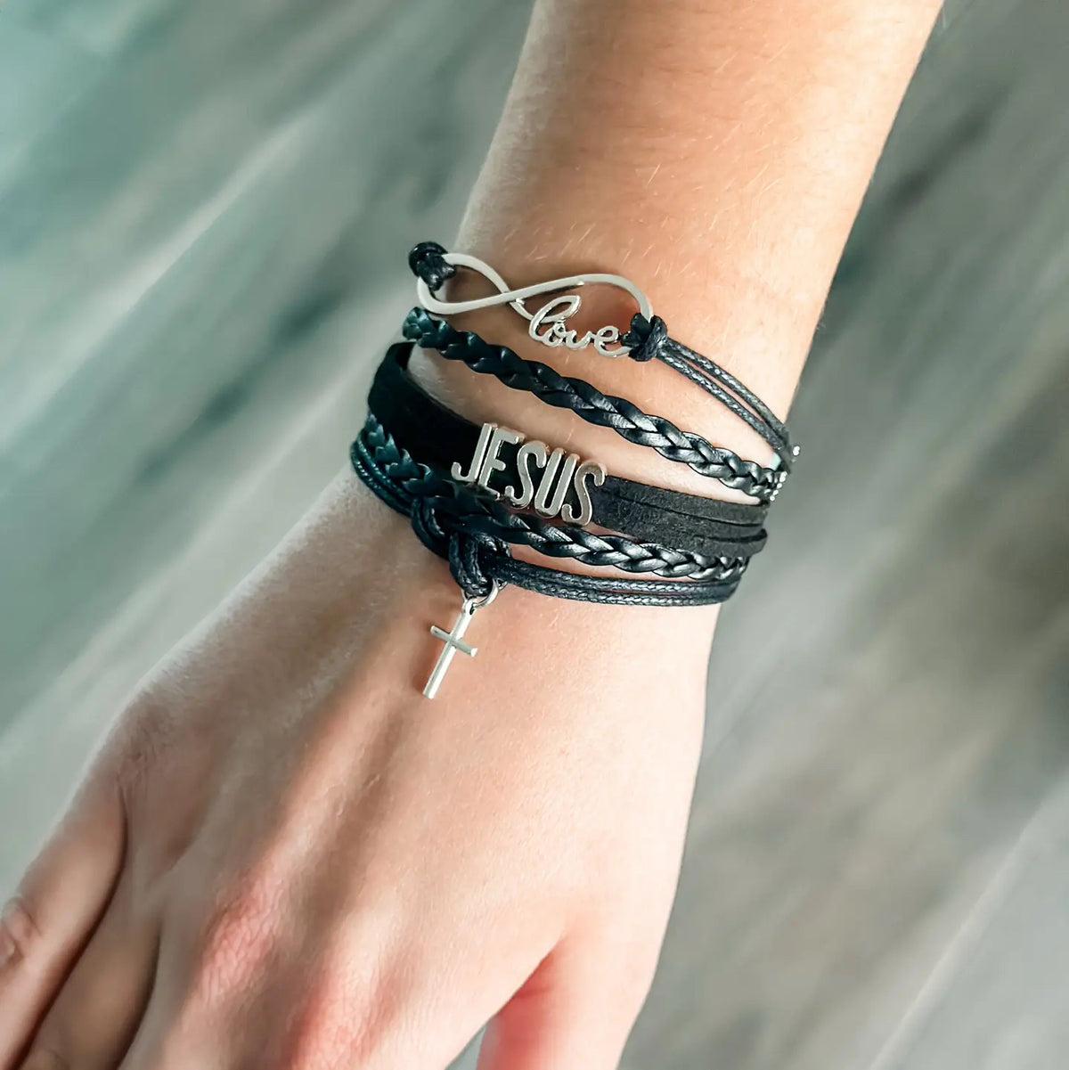 New HARRIS Black Silver Trim Bracelet