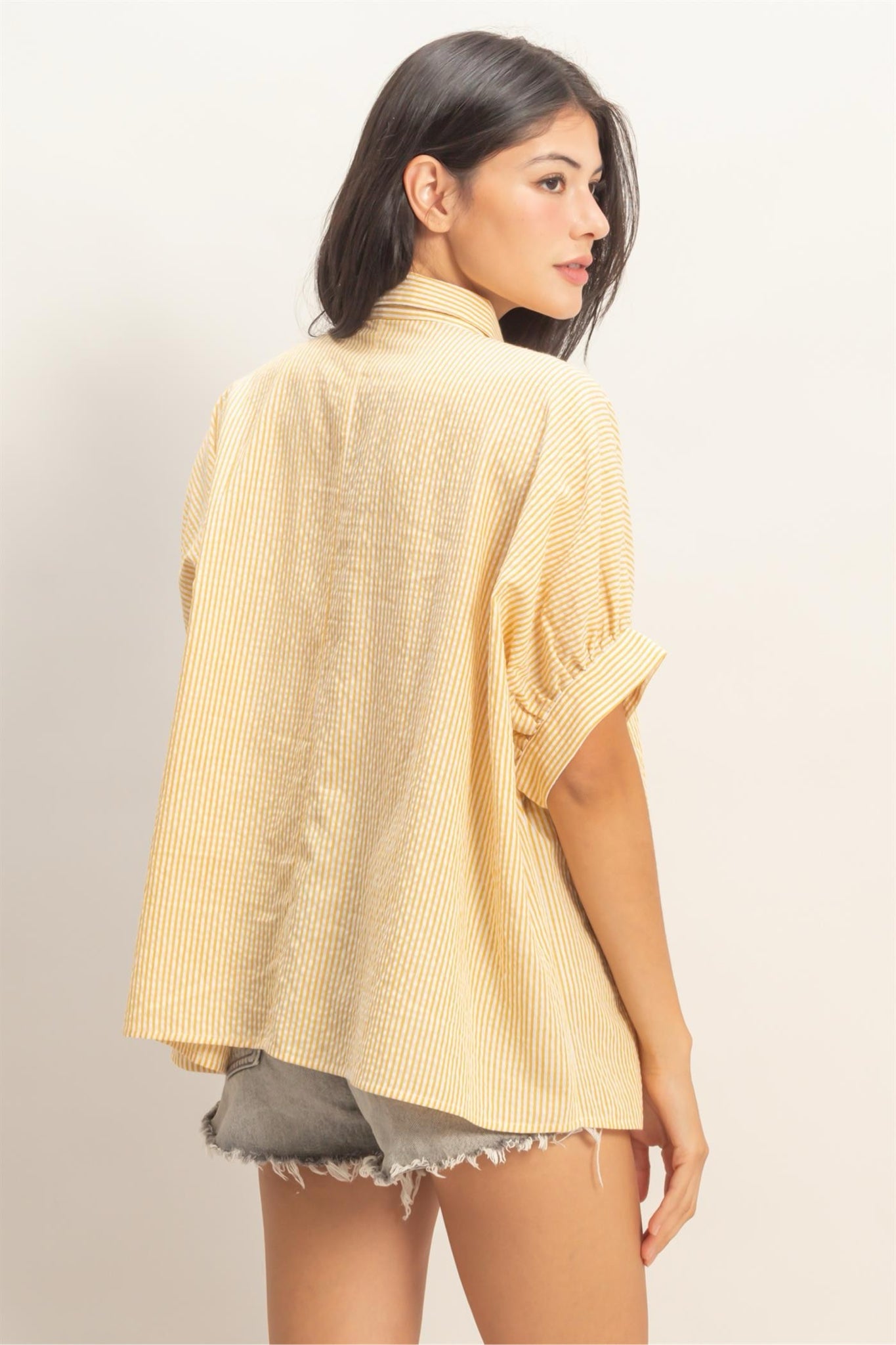 New DOUBLE ZERO Mustard Pinstripe White Size S Short Sleeve Blouse