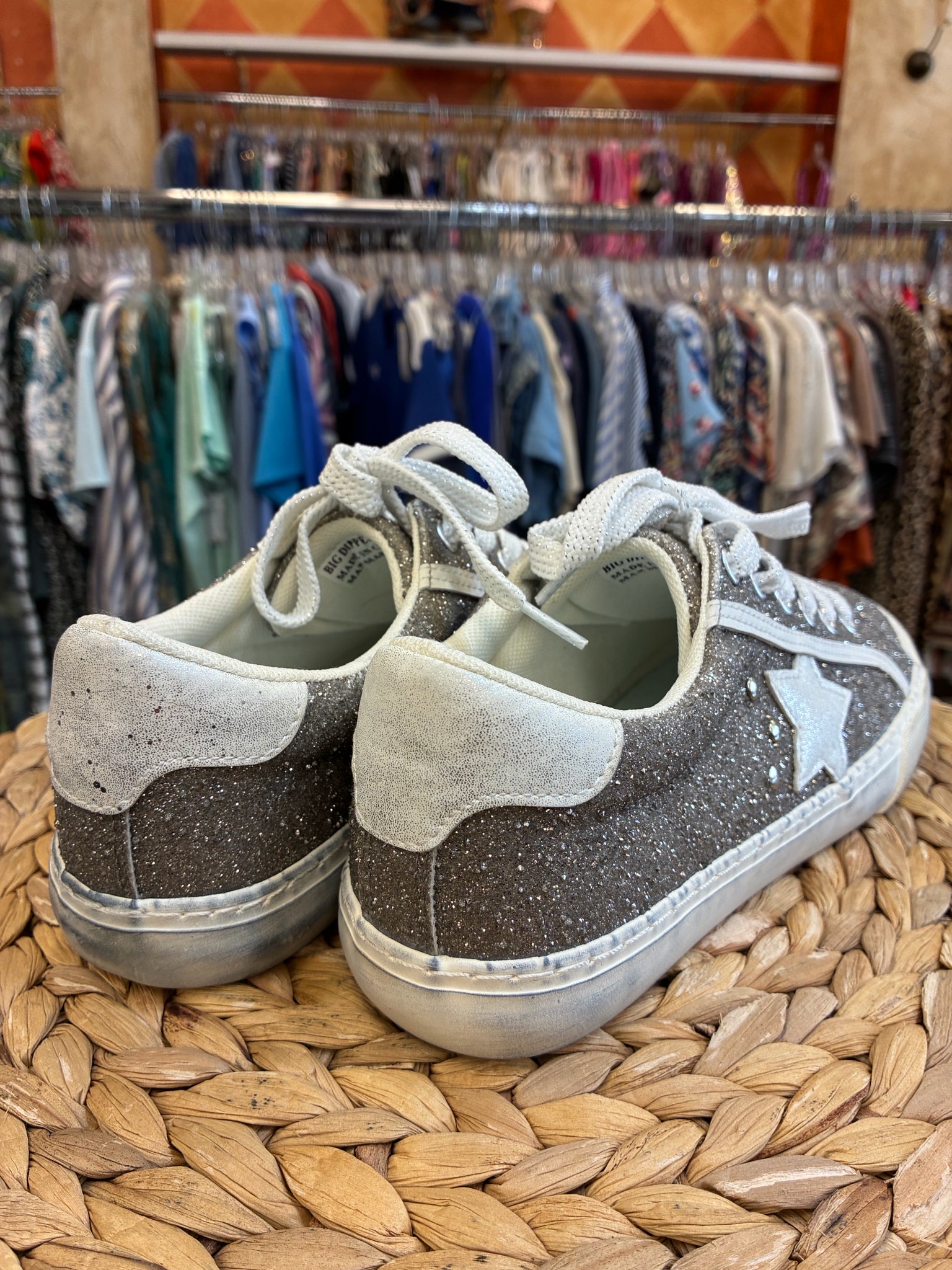 Pre-owned CORKYS Silver White Trim Size 9 Sneaker