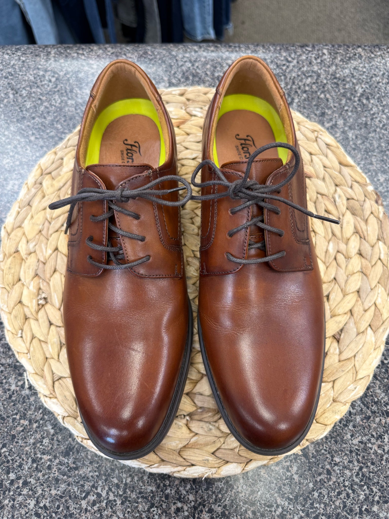 Pre-owned FLORSHEIM Brown SHOE SIZE 9.5 MENS Shoes