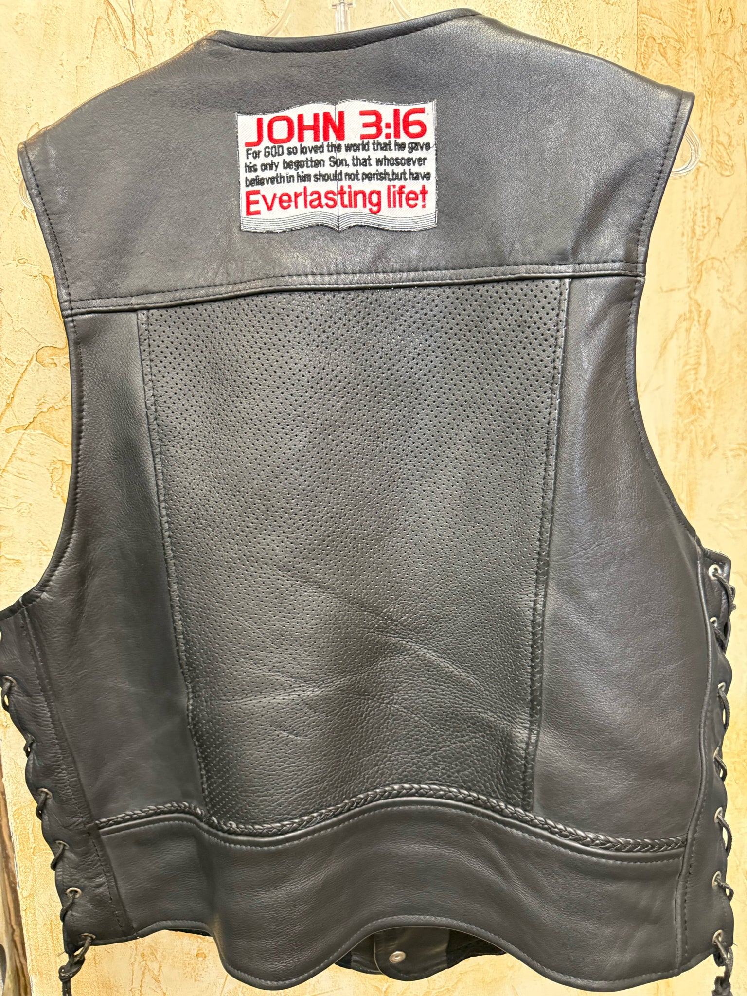 Pre-owned PRO RIDER LEATHER USA Black Yellow Men Size 2X MENS Designer Vest