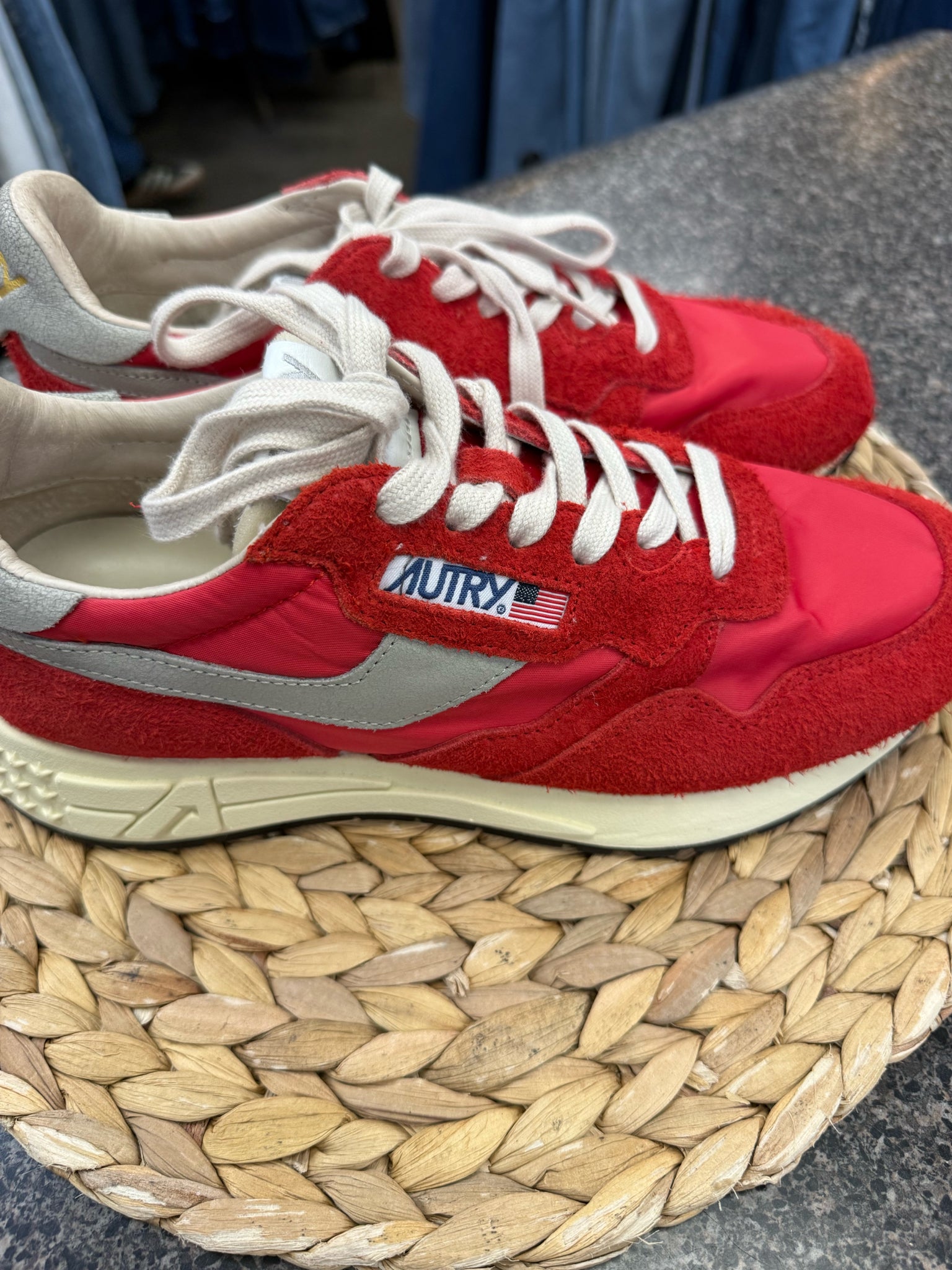 Pre-owned AUTRY Red Cream Trim Size 9.5 Designer Sneaker