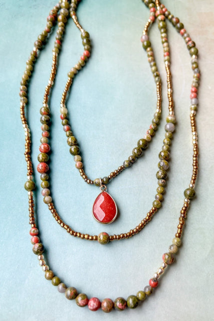 New Olive Red Necklace