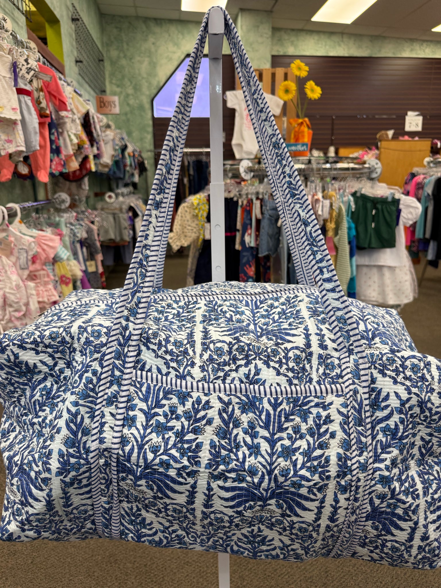 Pre-owned No Brand Light blue Navy Floral Oversized Tote Purse