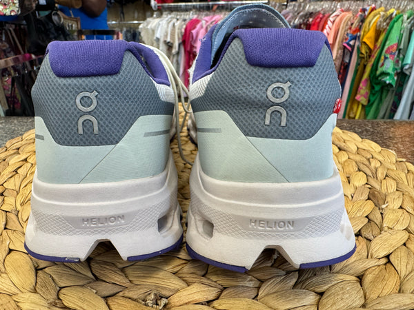 Pre-owned On Cloud Cream Purple Size 7.5 Designer Sneaker