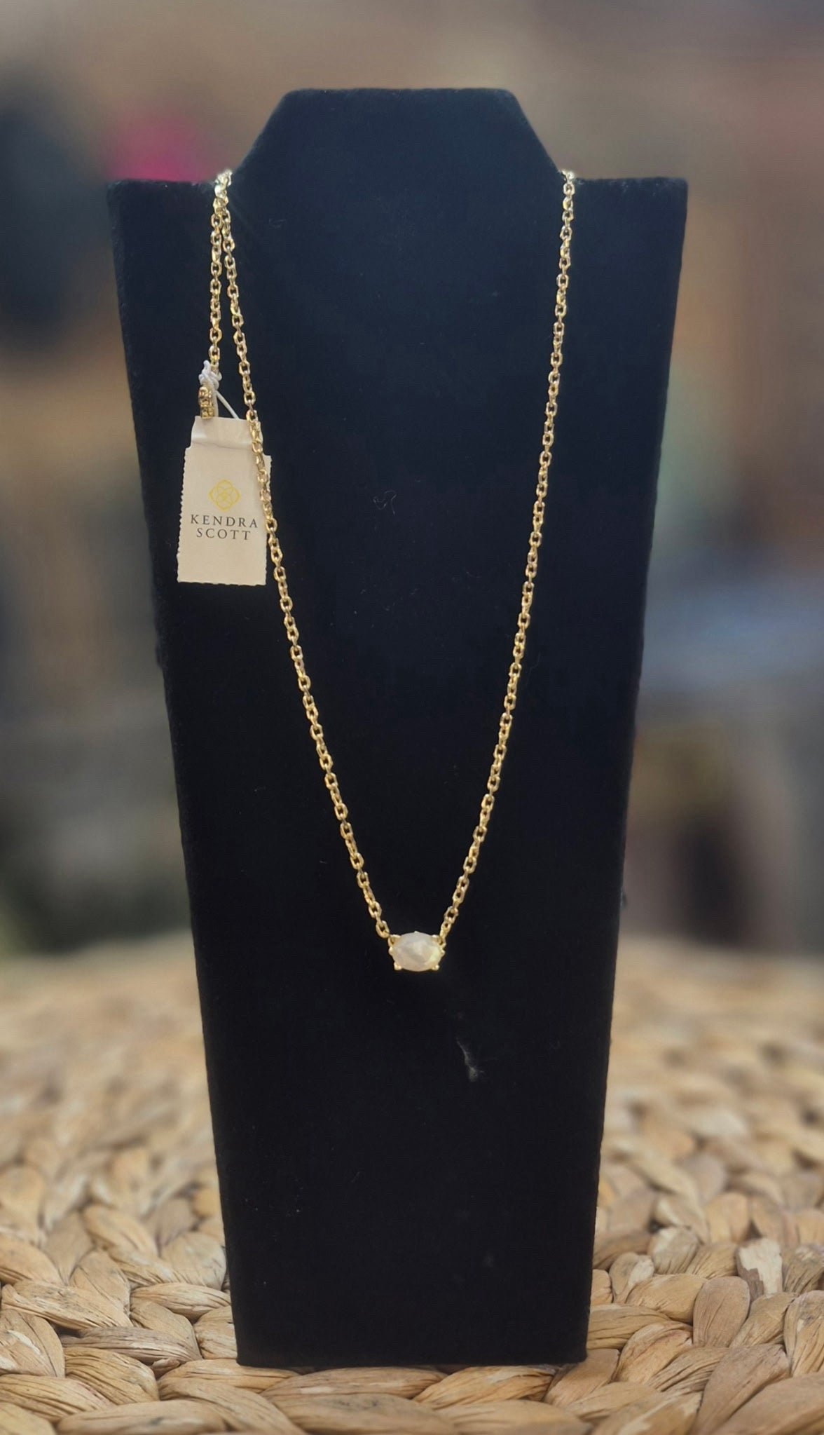 New with Tag KENDRA SCOTT Gold Pearl Designer Necklace