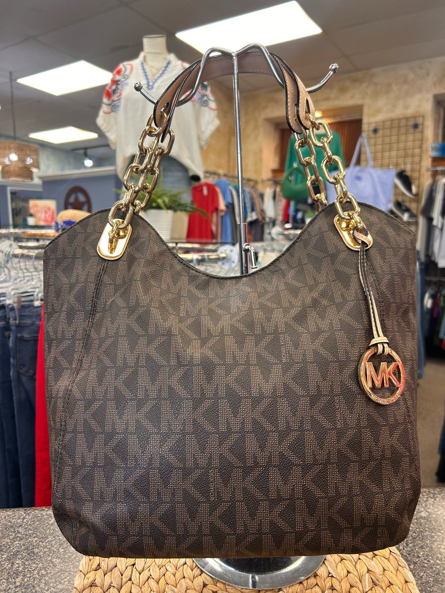 Pre-owned MICHAEL KORS Dark brown TAN SIGNATURE Shoulder Designer Purse