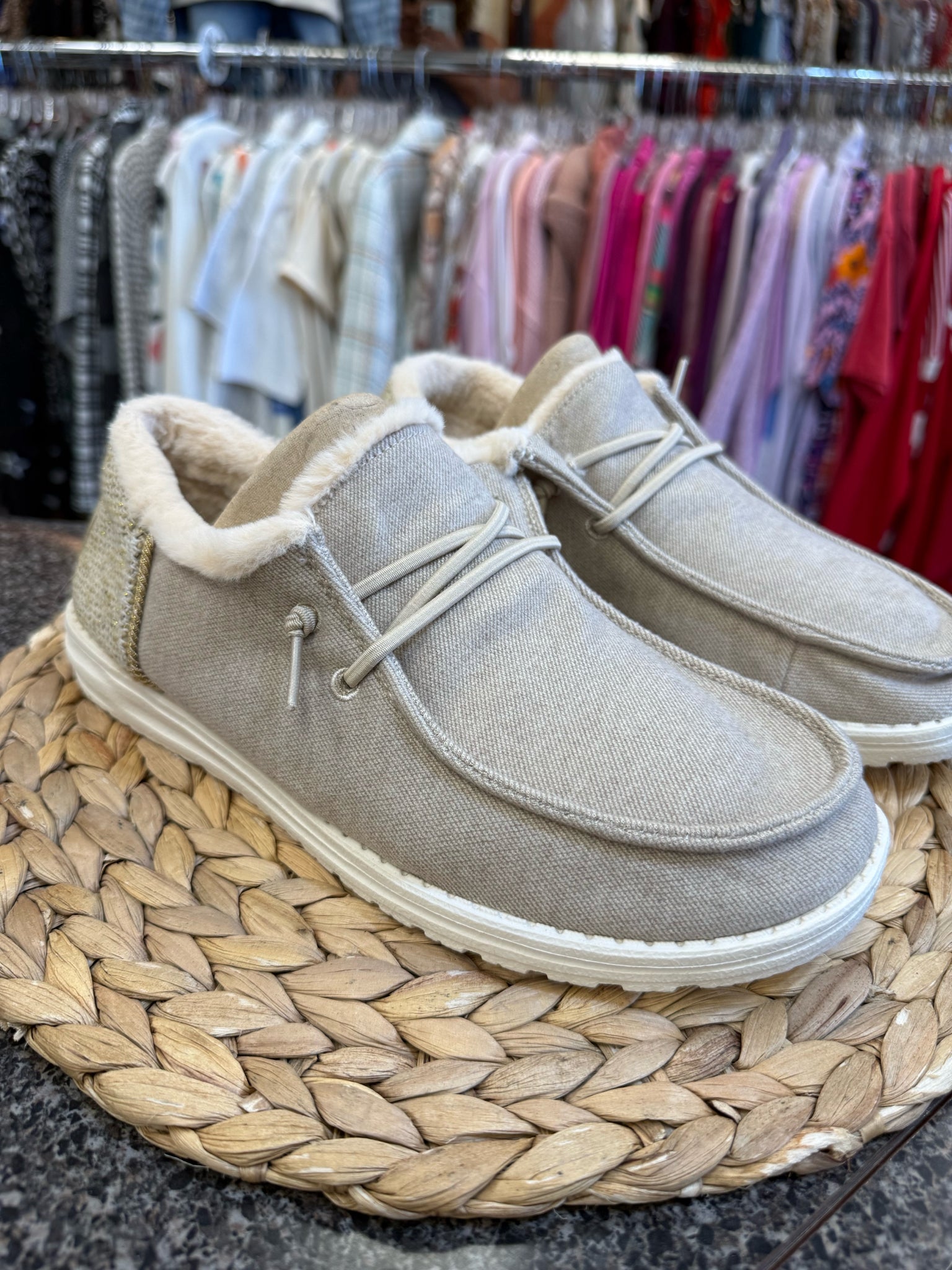 Pre-owned HEY DUDE Tan Tan Blend Trim Size 10 Shoe