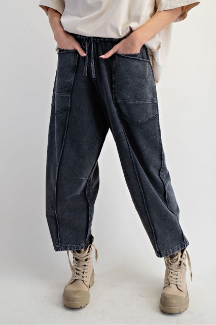 New EASEL Black Size Small Pants