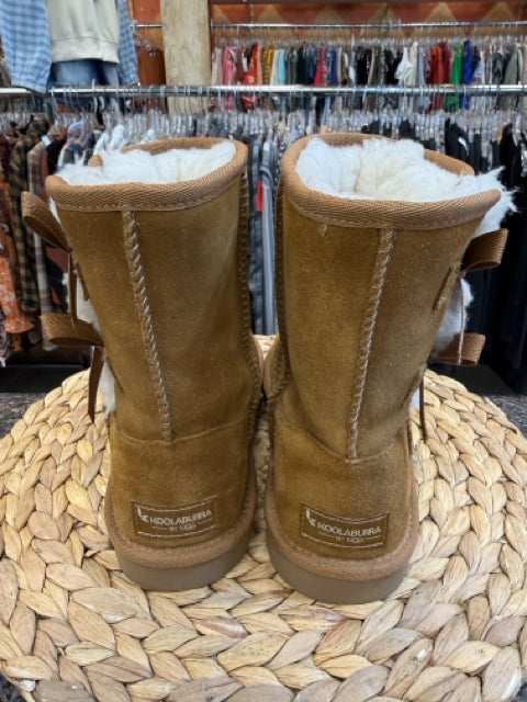 New  Without Tag UGG Light brown White Shoe Size 4 Girls Designer Boot