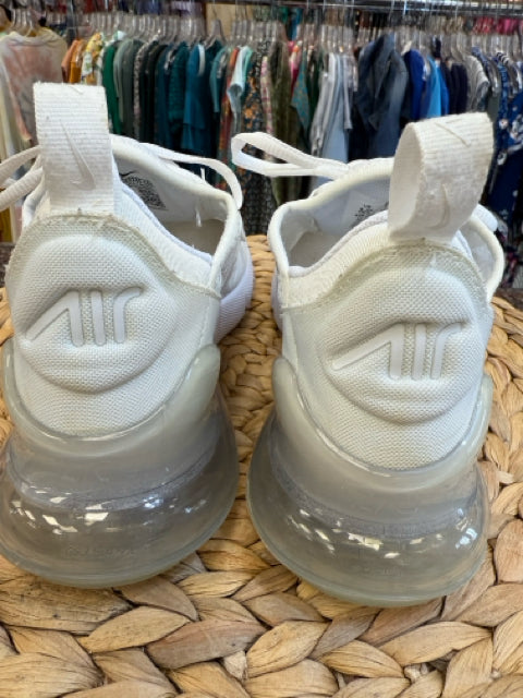 New NIKE White Shoe Size 4.5 GIRLS Designer Sneaker