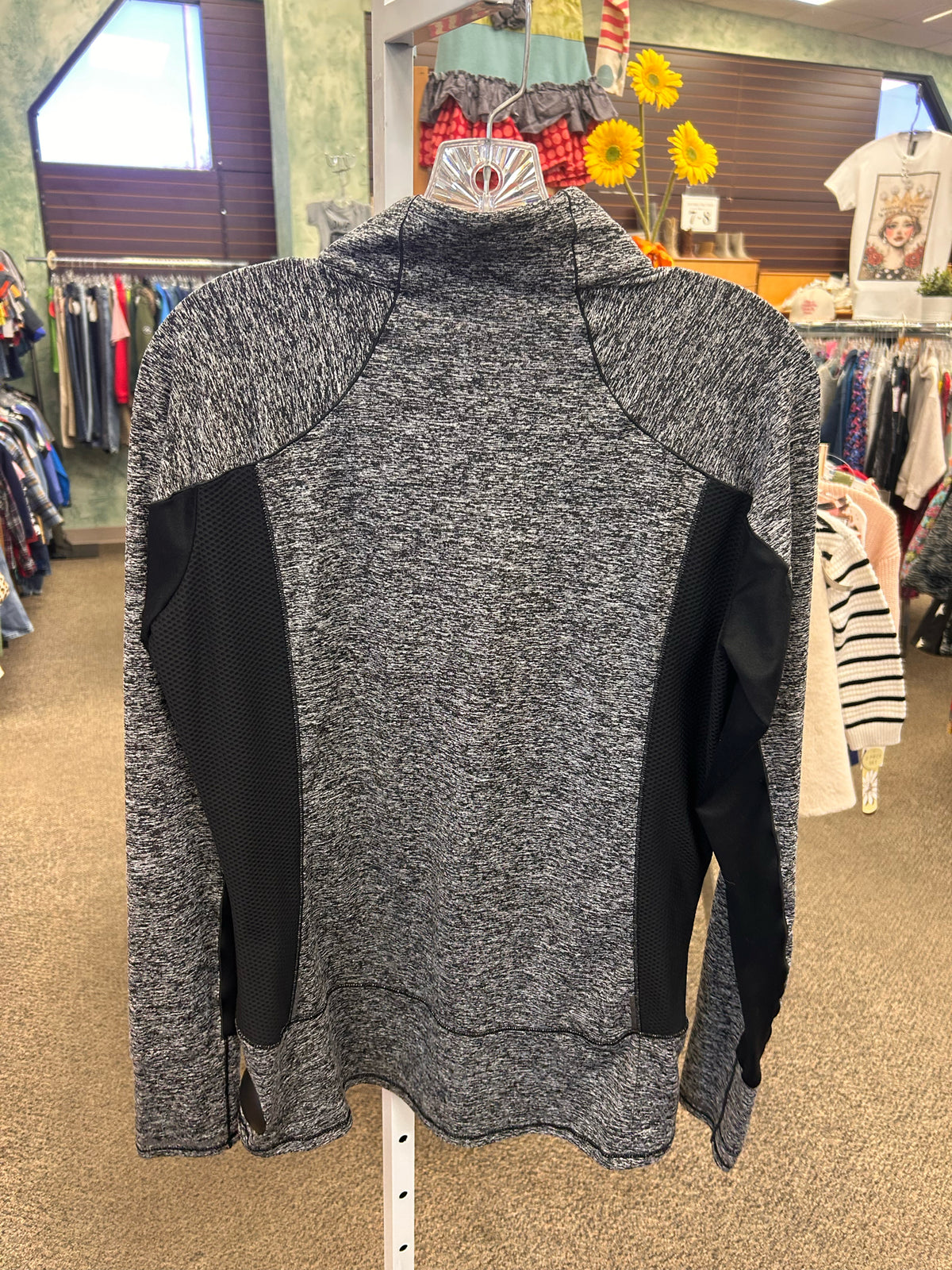 Pre-owned ATHLETA GREY BLEND Black Trim Size M Long Sleeve Pullover