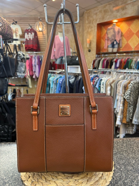 Pre-owned DOONEY&BOURKE Brown Shoulder Designer Purse