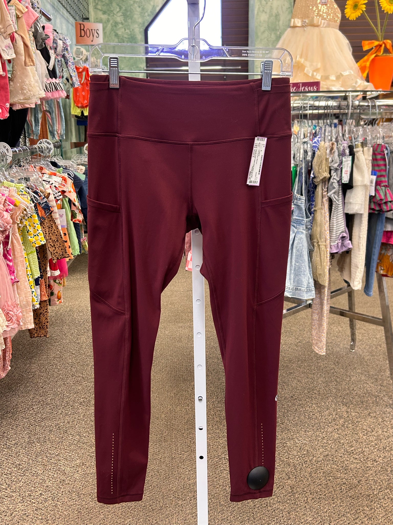 Pre-owned Lululemon Maroon # SIZE 6 Legging