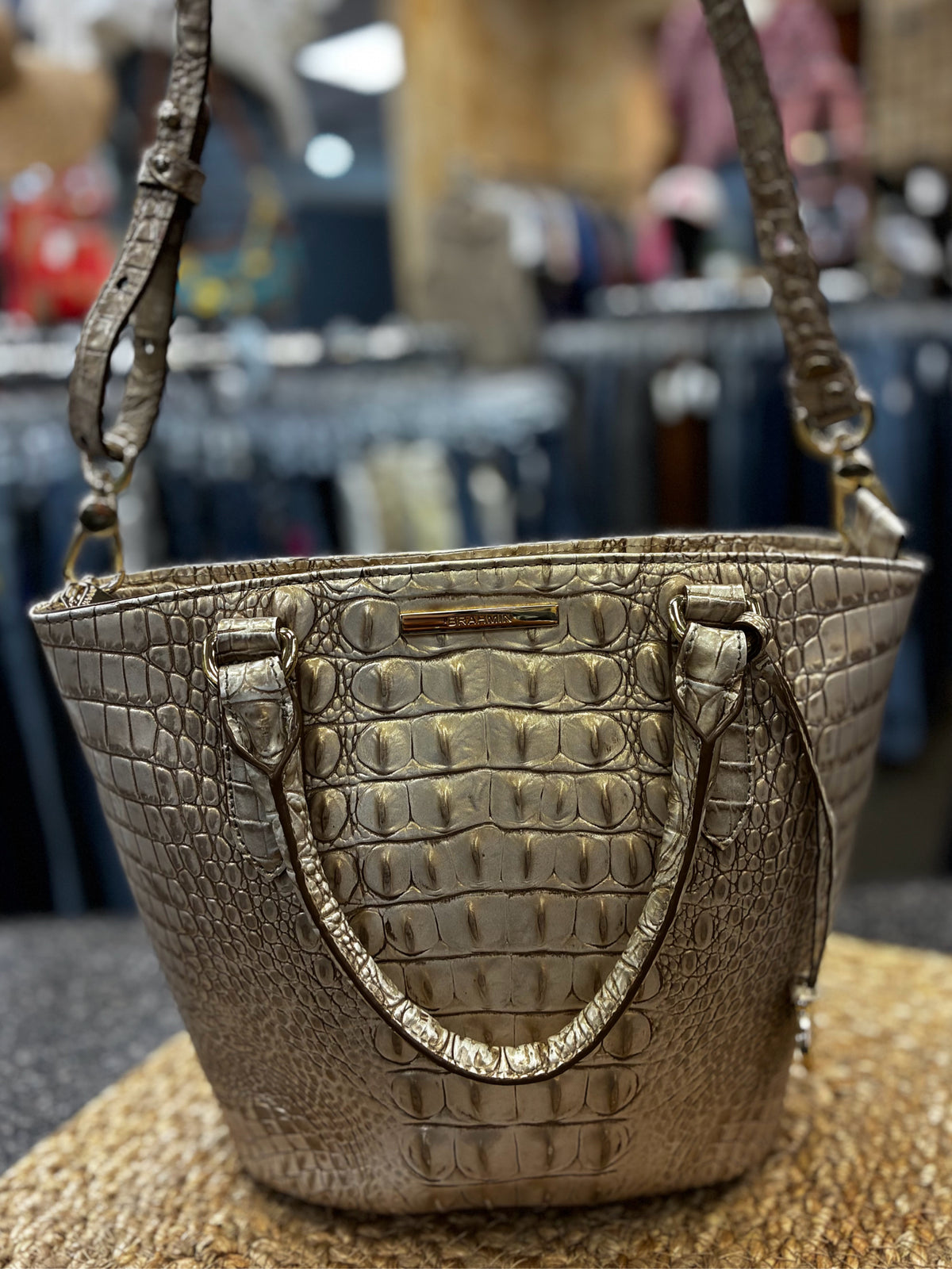 Pre-owned BRAHMIN Cream Crossbody Designer Purse