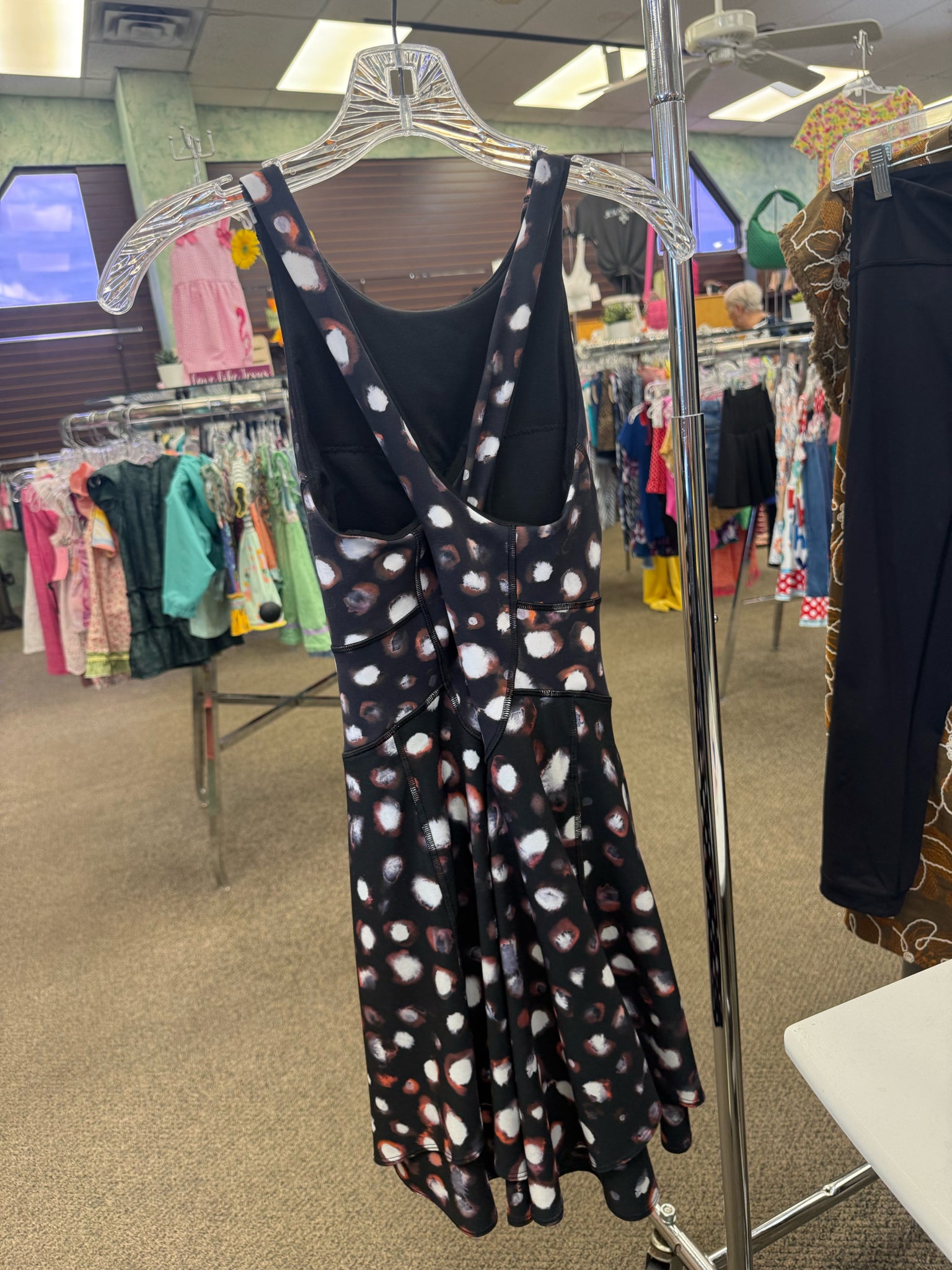 Pre-owned Lululemon Black White Print Size 4 Short Sleeve Designer Dress