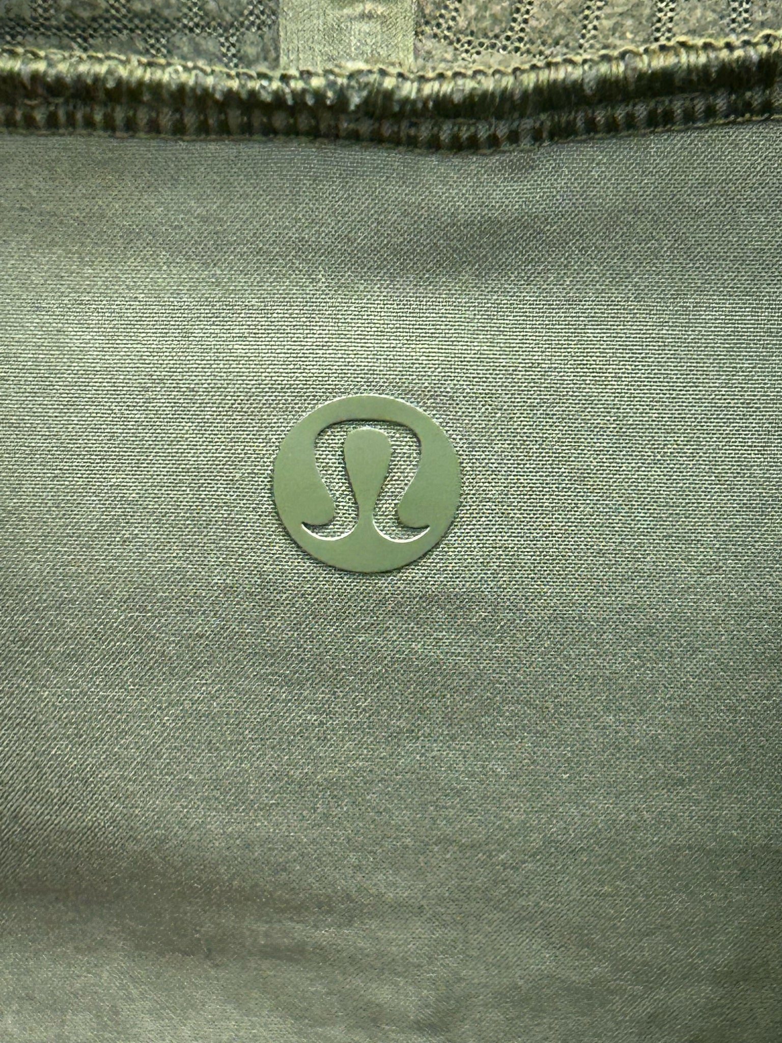 Pre-owned Lululemon Army green Size* M Designer Hoodie
