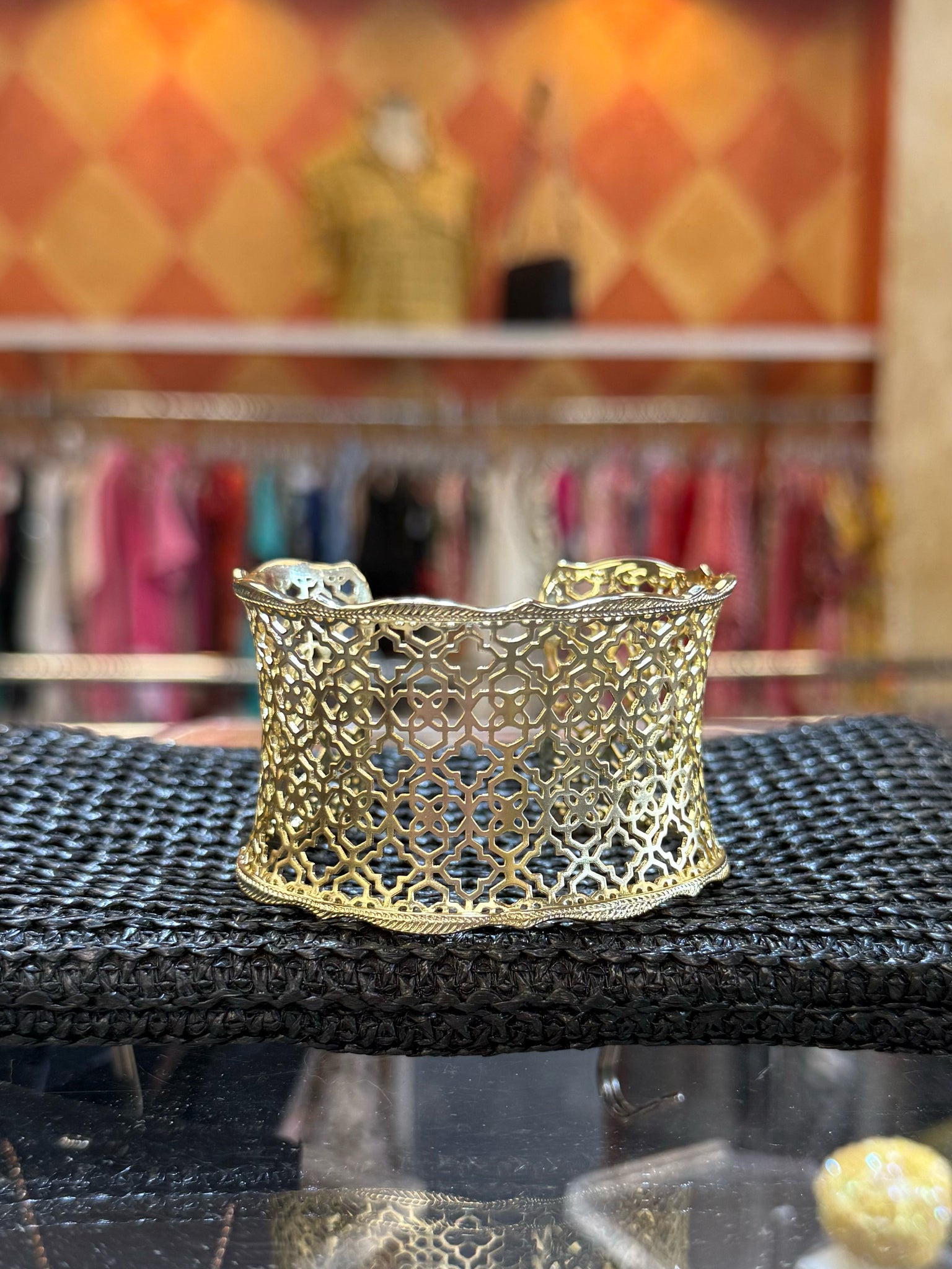 Pre-owned KENDRA SCOTT Gold Designer Bracelet