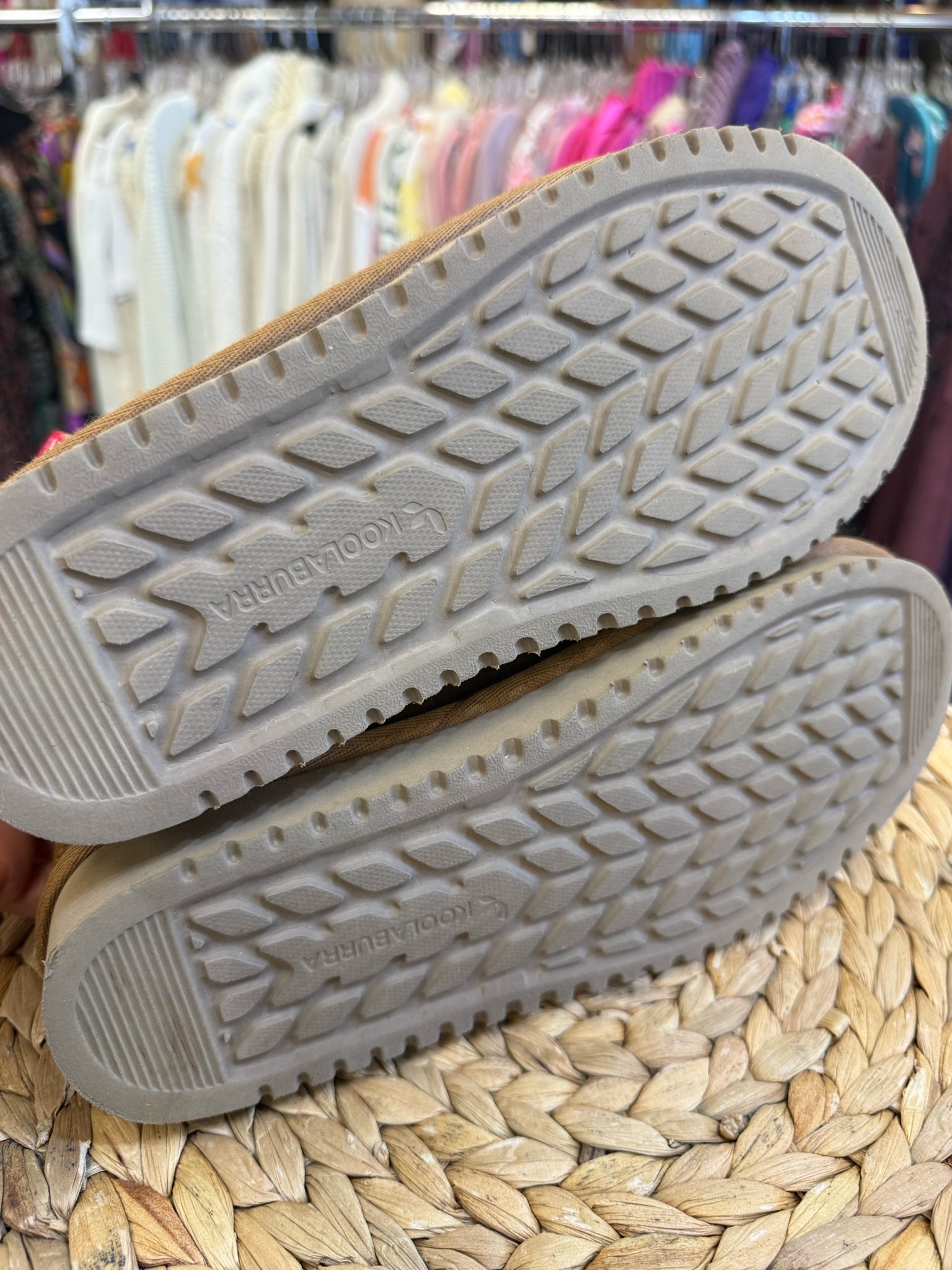 Pre-owned UGG Brown Size 6 Designer Boot