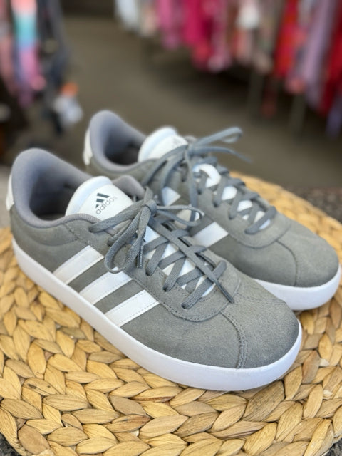 New  Without Tag ADIDAS Dark gray White Trim GIRLS Designer Sneaker
