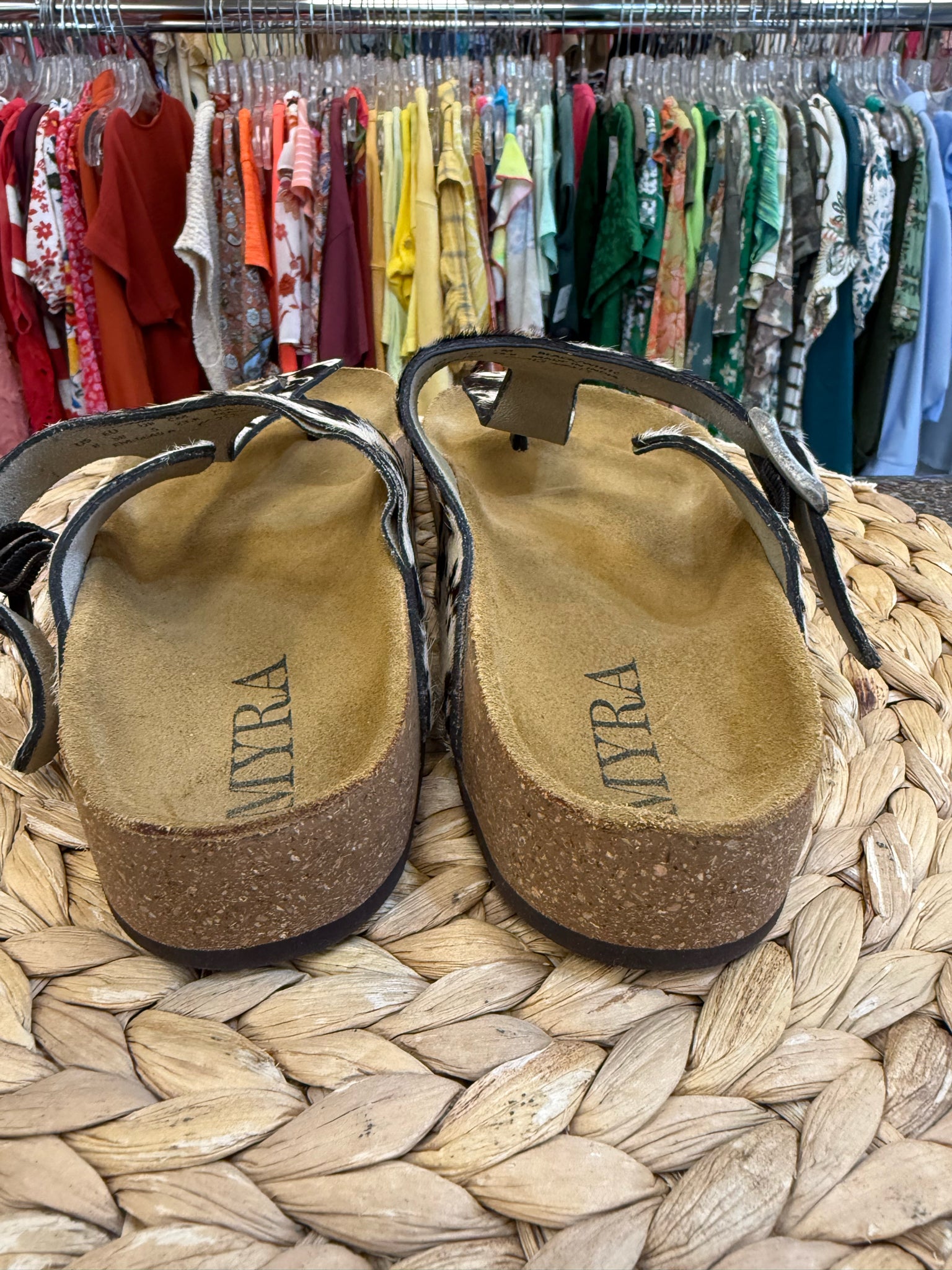 New  Without Tag Myra Bag Black animal Cream Size 8 Sandal